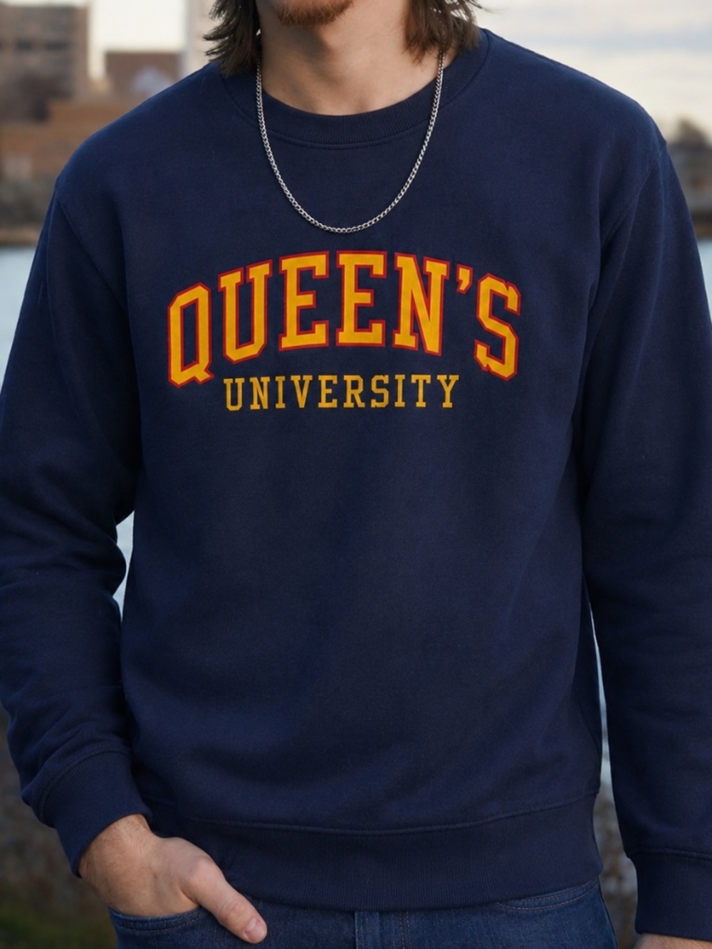 Queen’s University Blue Crewneck Sweatshirt Gold & Red Logo Size L